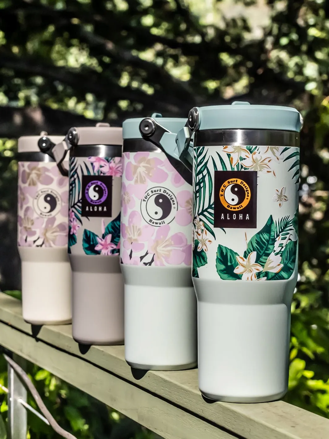 T&C Surf 30 oz Aloha Painted Sakura Stanley The IcefIow™ Flip Straw Tumbler